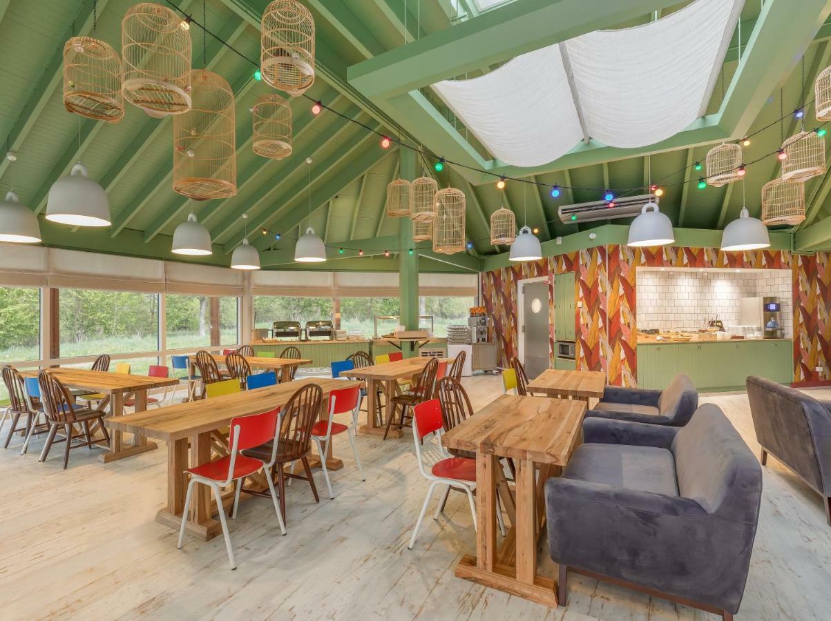 Center Parcs Les Bois Francs Ξενοδοχείο Βερνέιγ-συρ-Αβρ Εξωτερικό φωτογραφία